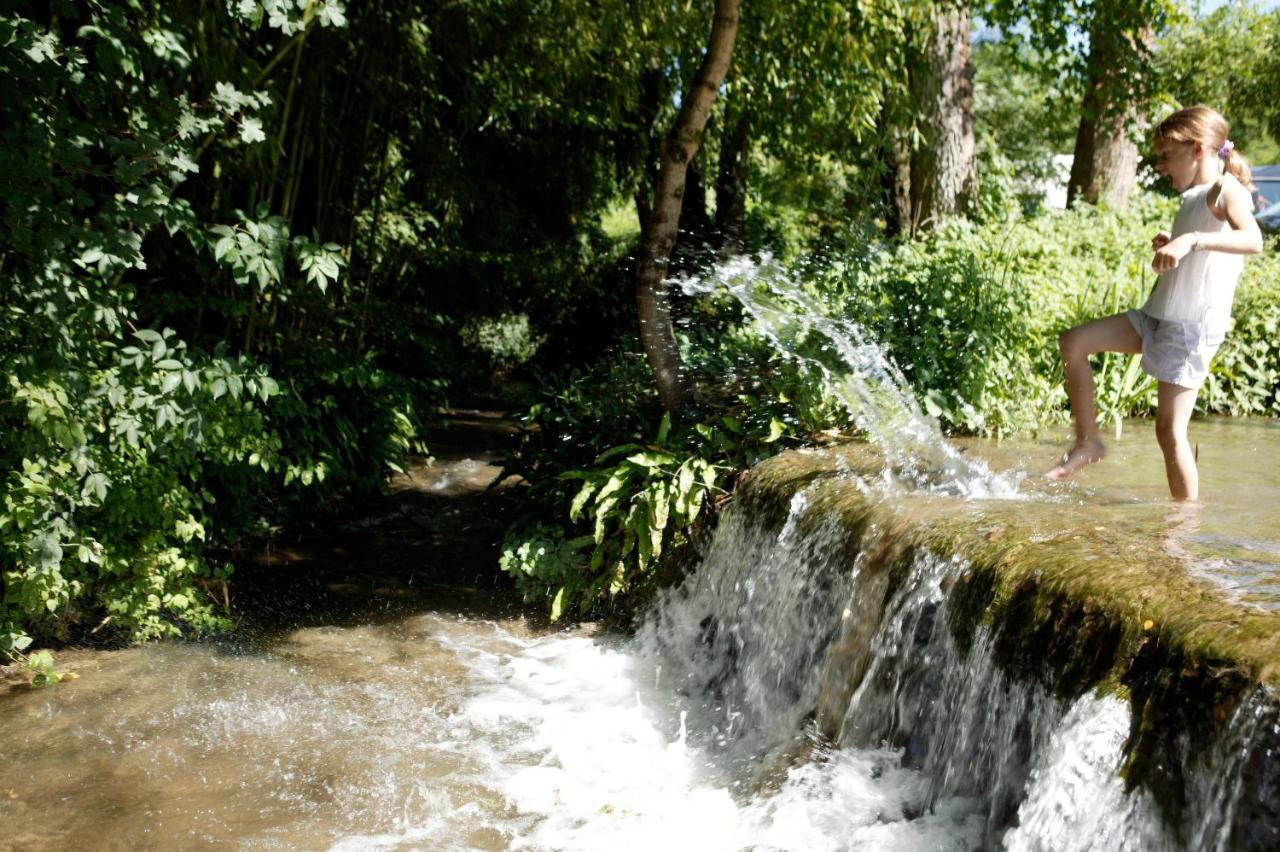 Hotel Camping Sunissim Le Moulin du Roch 5 stars Sarlat Exterior foto
